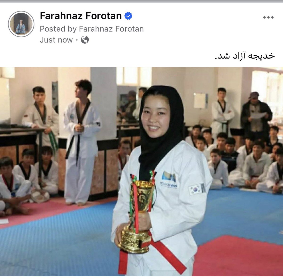 Farahnaz Forotan tweet media