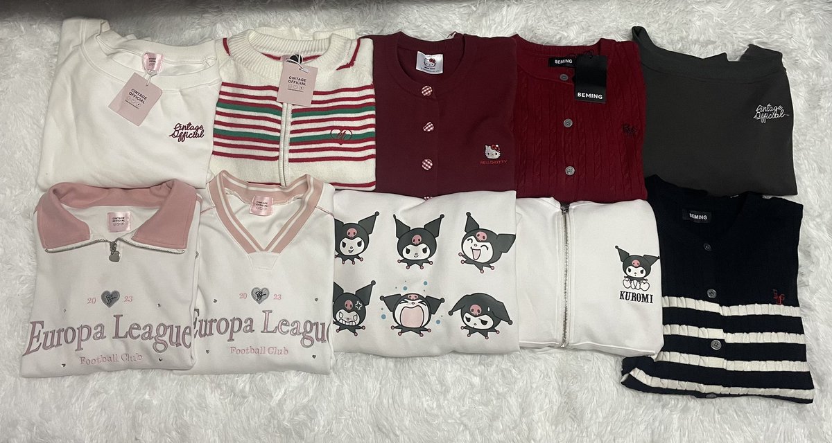 callmearisa_jk's tweet image. พรีวิวงาน มีมากกว่าในรูป

ลงพรุ่งนี้ 19.00 (23/1/69) 📦shipping 45 รี+ปัก ลด 5฿ ปักรอเยยใครให้เรียก

#ส่งต่อเสื้อผ้า #ส่งต่อff #ส่งต่อเสื้อผ้ามือสอง #ส่งต่อcintage #ส่งต่อเสื้อผ้ามือสองสภาพดี #ส่งต่อเสื้อผ้าราคาถูก #โล้ะตู้ #ส่งต่อstylist #ส่งต่อbeming