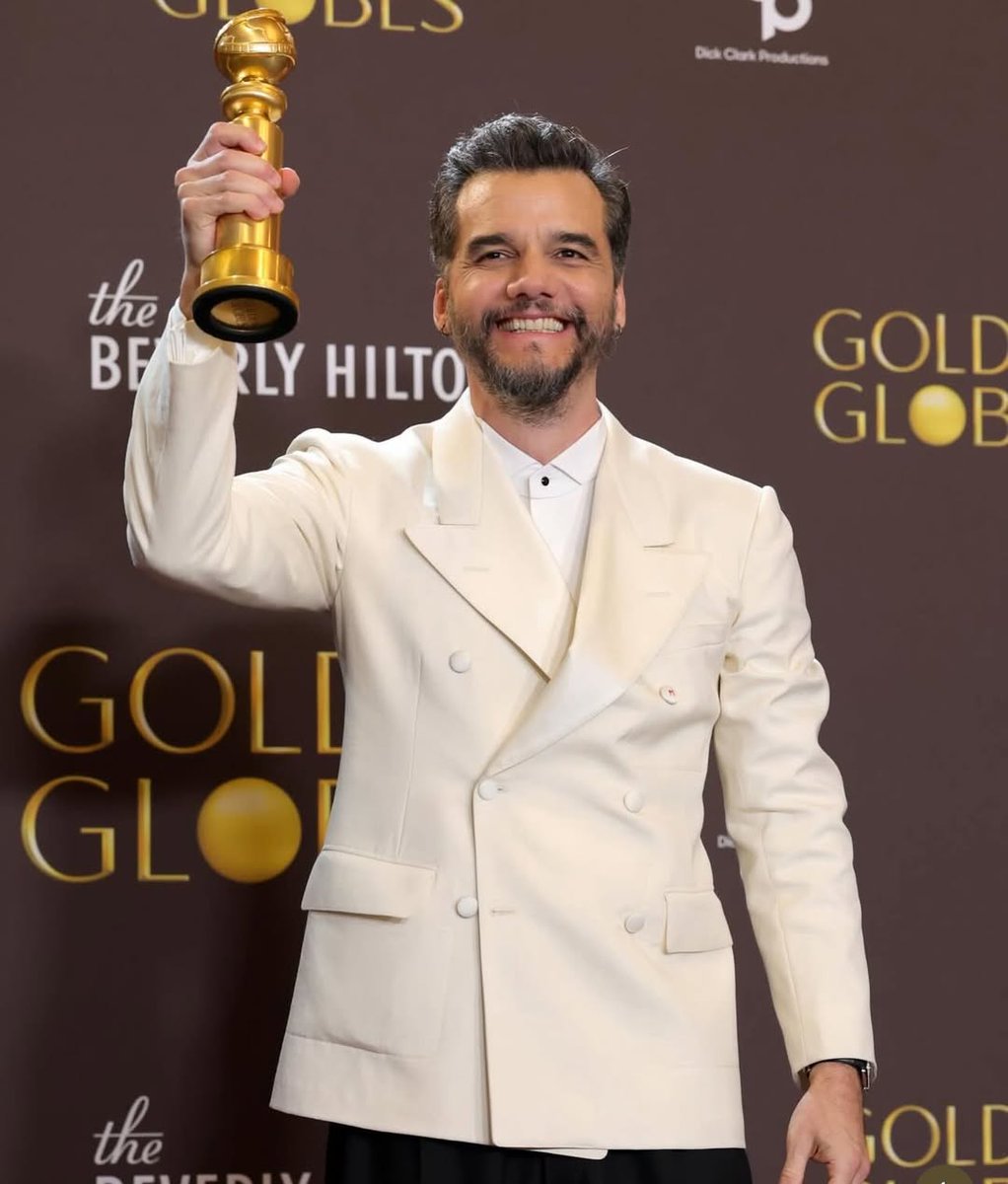 Wagner Moura faz história ao ser indicado ao Oscar 2026 de Melhor Ator por O Agente Secreto, tornando-se o 1º brasileiro na categoria. 🇧🇷🏆
O filme também concorre a Melhor Filme, Filme Internacional e Melhor Elenco.
A cerimônia acontece em 15 de março. 🎬✨