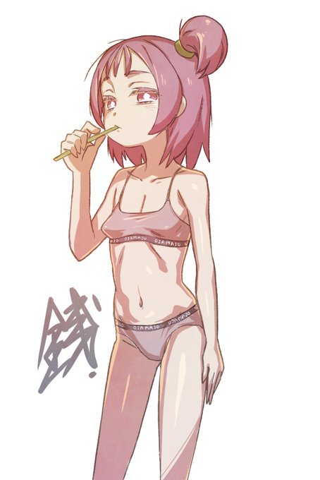 こないだ りんどうさん配信の ポーズ模写練(ワンドロ)に参加した際に 生まれたラクガキおんぷちゃ×2 ← 最初のやつ (45min) リファイン(+34min)→