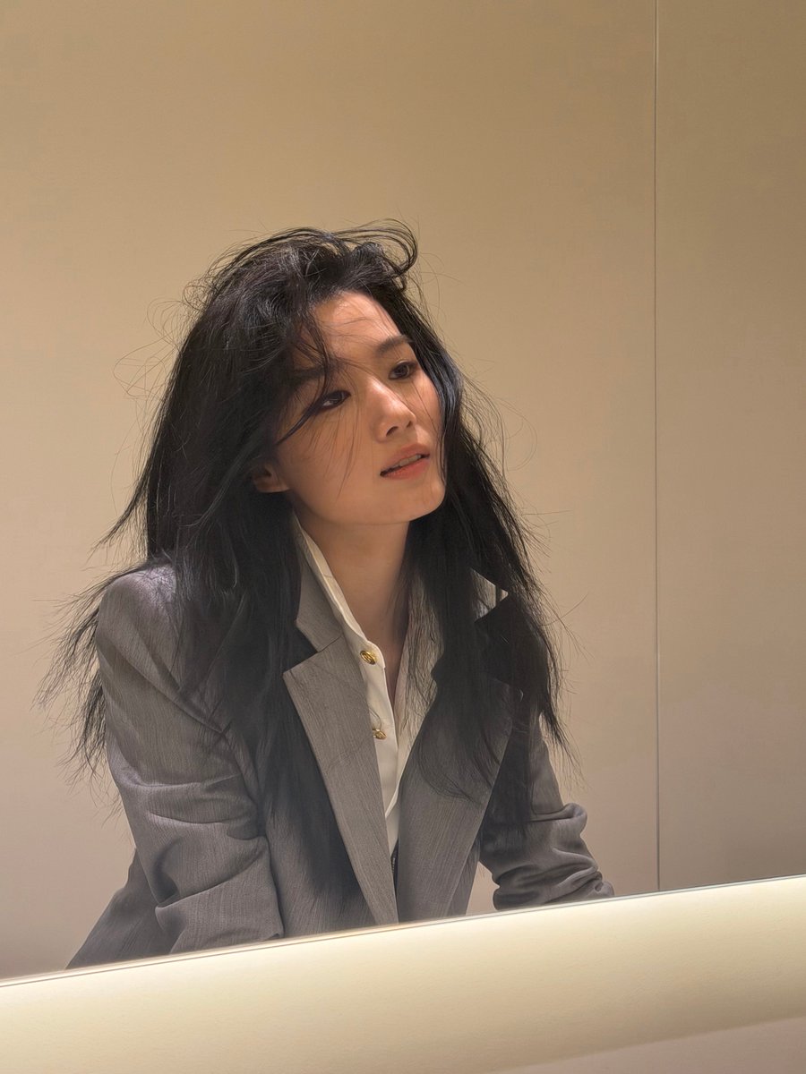 huxyunli's tweet image. dang