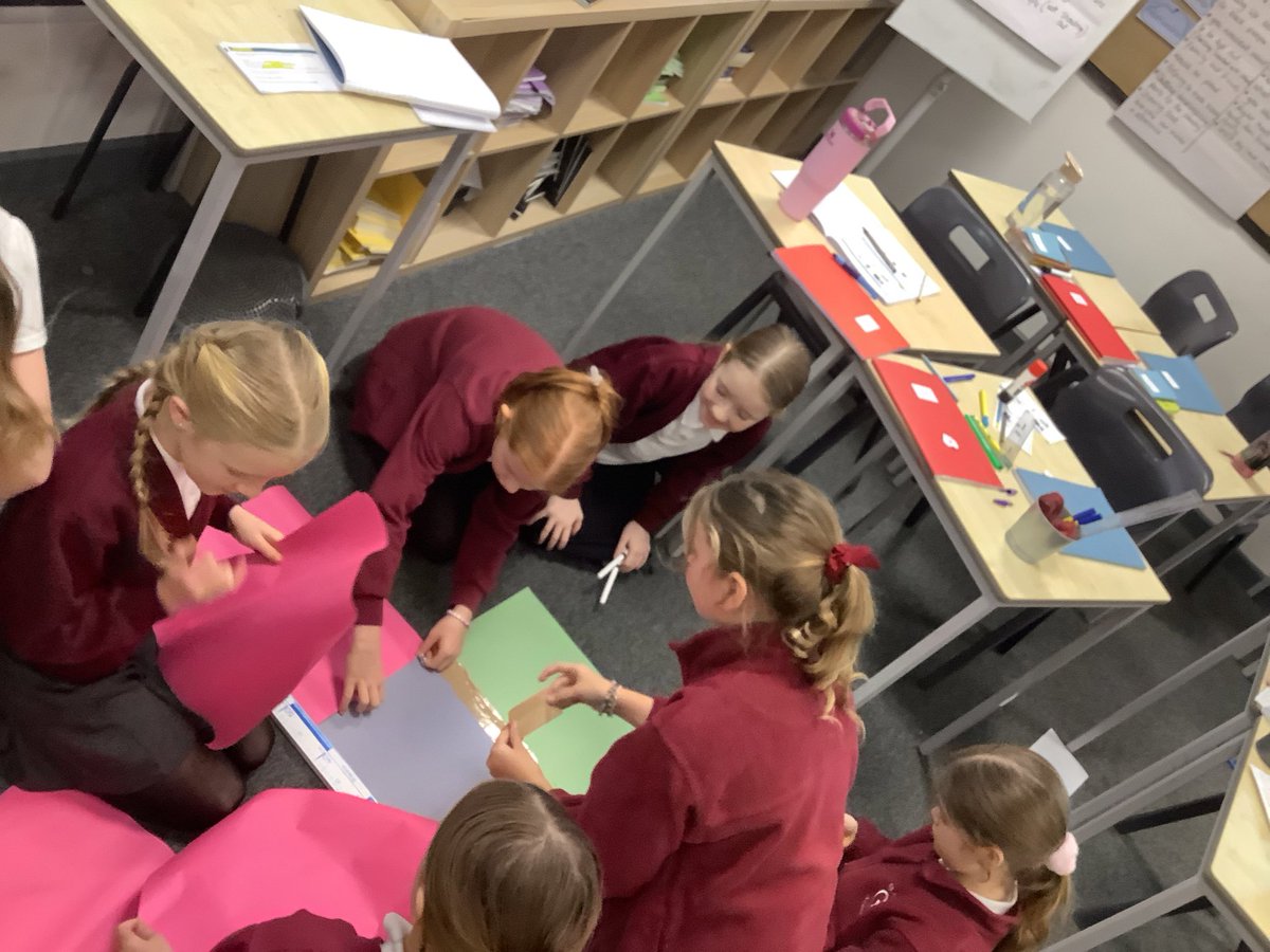 Miss Poole tweet media