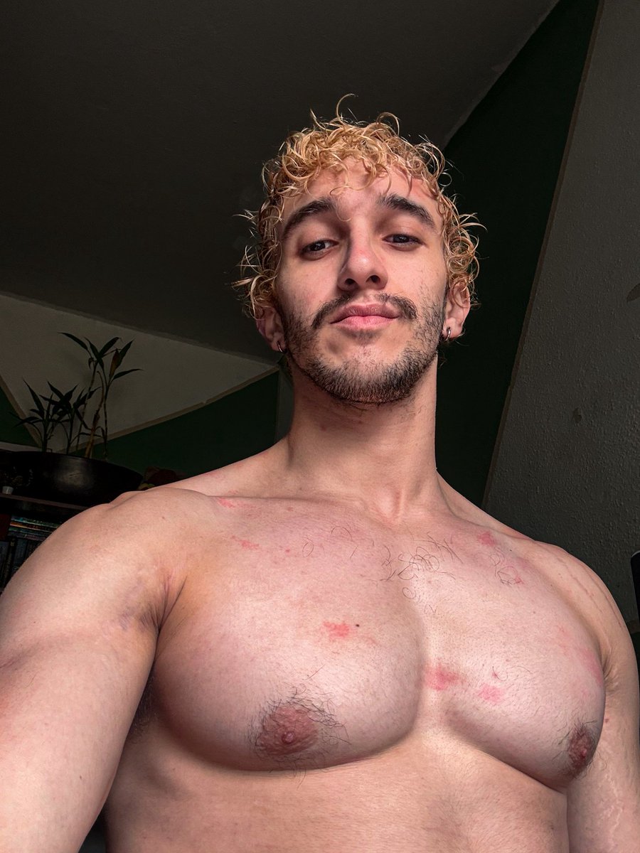 souluisjr's tweet image. De banho tomado