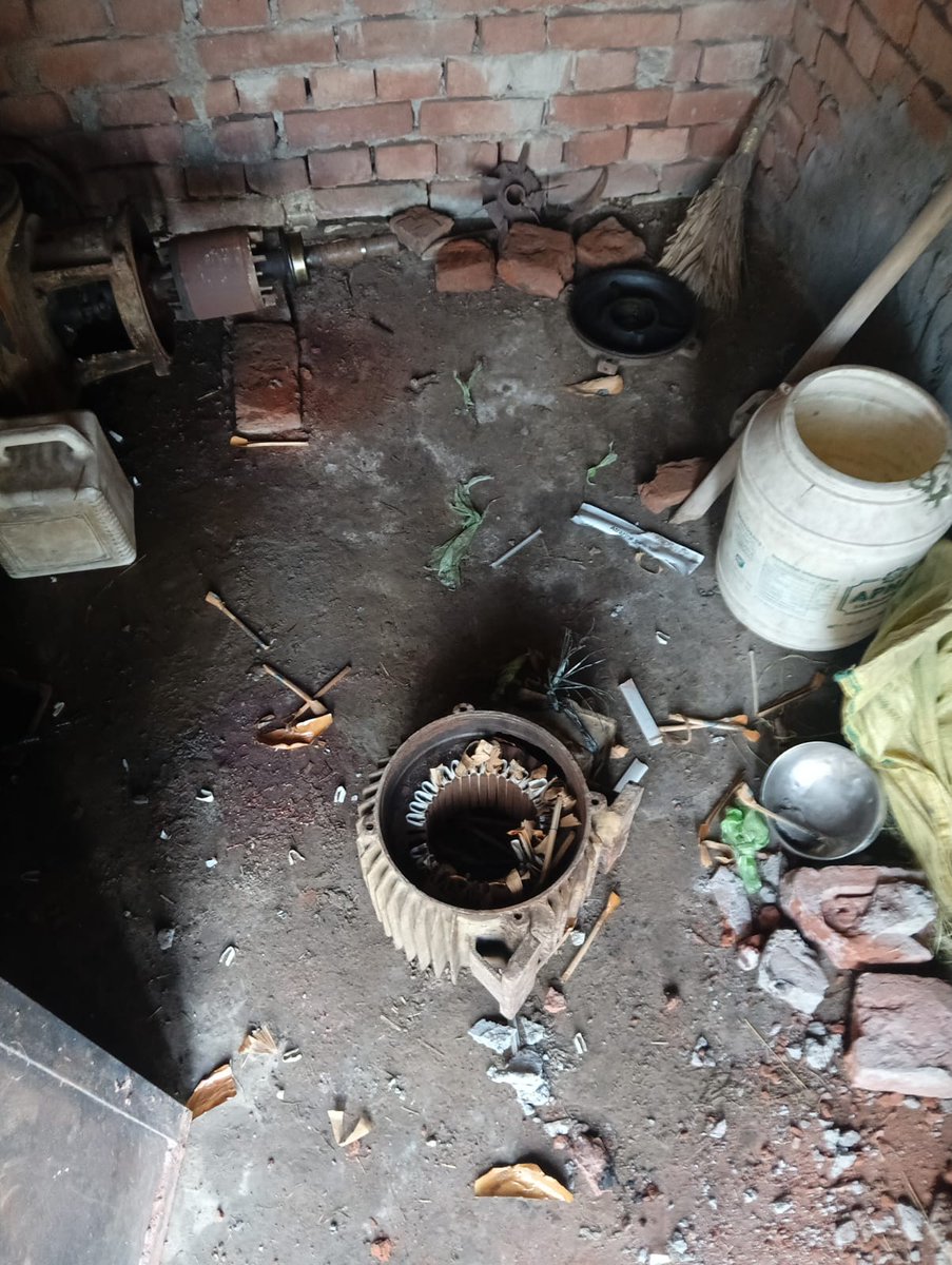 CSGURJAR75's tweet photo. @haridwarpolice
@khurpenchh 
21-22जनवरी 2026 की रात मे एक बार फिर से हमारे गांव अकोढ़ा कलां मे हमारी tubewell की विद्युत मोटर की वायरिंग चोरी कर ली गयी है, गत वर्ष 1 feb 2025 को भी हमारे एक tubewell की मोटर चोरी कर ली गयी थी जिसका खुलासा भी आज तक नहीं हो सका,कृपया कार्यवाही करें https://t.co/qbTvRWXMOD