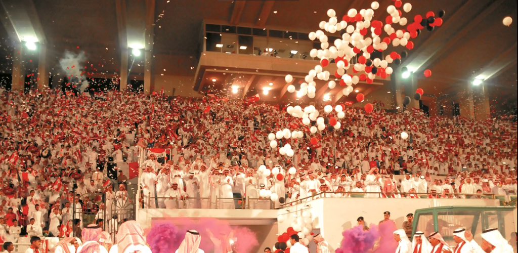 football_li5's tweet photo. فوز هذا النادي يسعدني .. فرحة هذه الجماهير تسعدني

نادي عريق ويمتلك قاعدة جماهيرية كبيرة..

عودة الرائد لروشن من صالح دورينا

مبروك وعقبال الفرحة الأكبر بالصعود يارب ❤️🖤 https://t.co/8iScu6yL5K