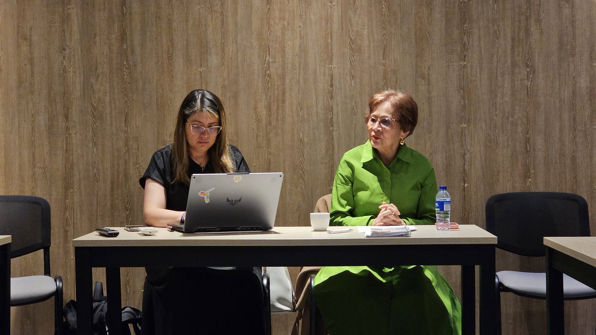 JahelUp's tweet image. ¡El Tolima Vota 3 Veces Pacto! ✊🏼🇨🇴

Hoy desde Ibagué nos articulamos como la fuerza política más grande del país, alineando y alistando todo para la presidencia de @IvanCepedaCast, los candidatos al Senado y Cámara por el Tolima.

Seguimos adelante con el programa del @PactoCol