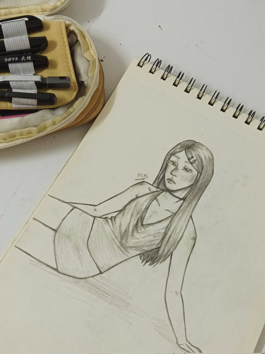 studmiki's tweet image. ◖   meu cantinho de estudos para esse ano  Ꮺ 📝𝄒