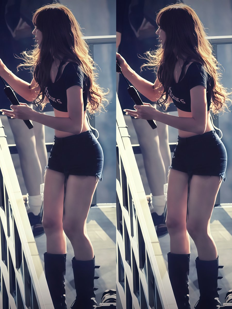 PopKmmm68917's tweet image. #LISA