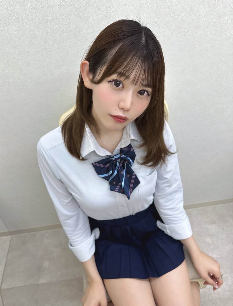 おはよーください🫧

　　　清楚ギャル好き？,,> <,,🩷