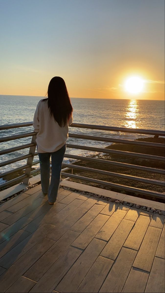 java_sugihadi's tweet image. Traveling light, dreaming big 🌍✨