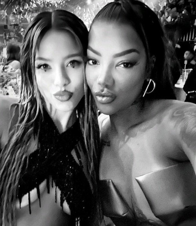 maloperocutesy's tweet image. bota bota bota 👢