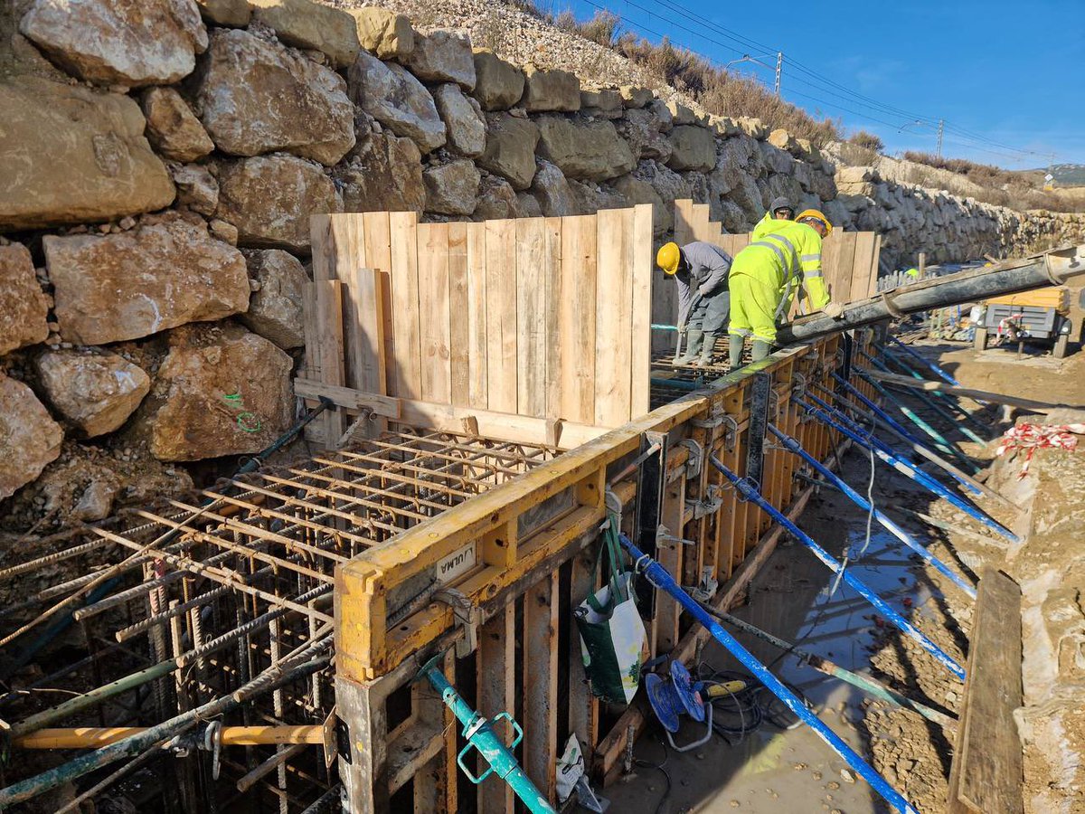 Óscar Puente tweet media