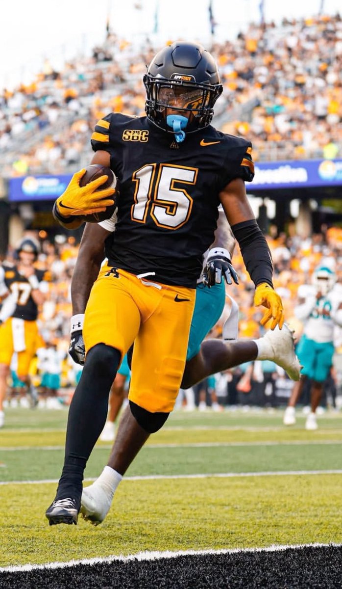 3⭐️ Landon Hicks tweet media