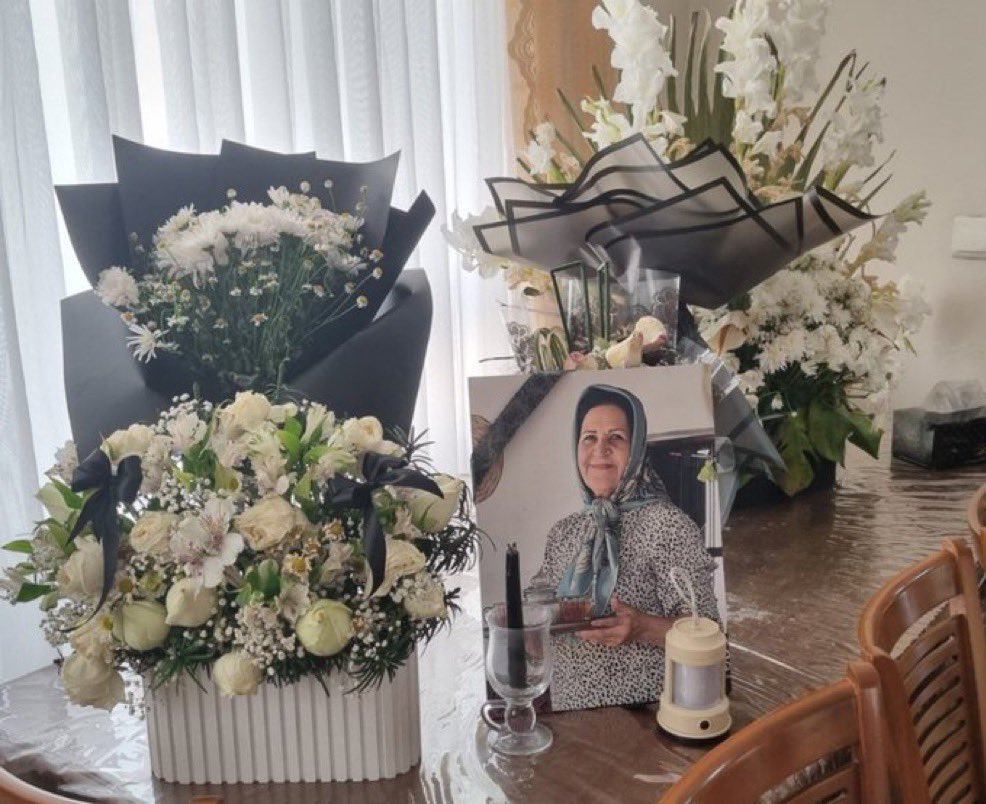 longlosthills's tweet image. Jamileh Shafiei, a 66-year-old mother and grandmother from Arak, was a brave and heroic woman who embodied unwavering courage. On January 9, in an act of defiance, she threw herself in front of the Islamic Republic’s regime agents to shield the youth from their bullets. Yet, with…