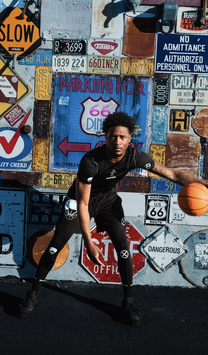 Deyton Albury tweet media