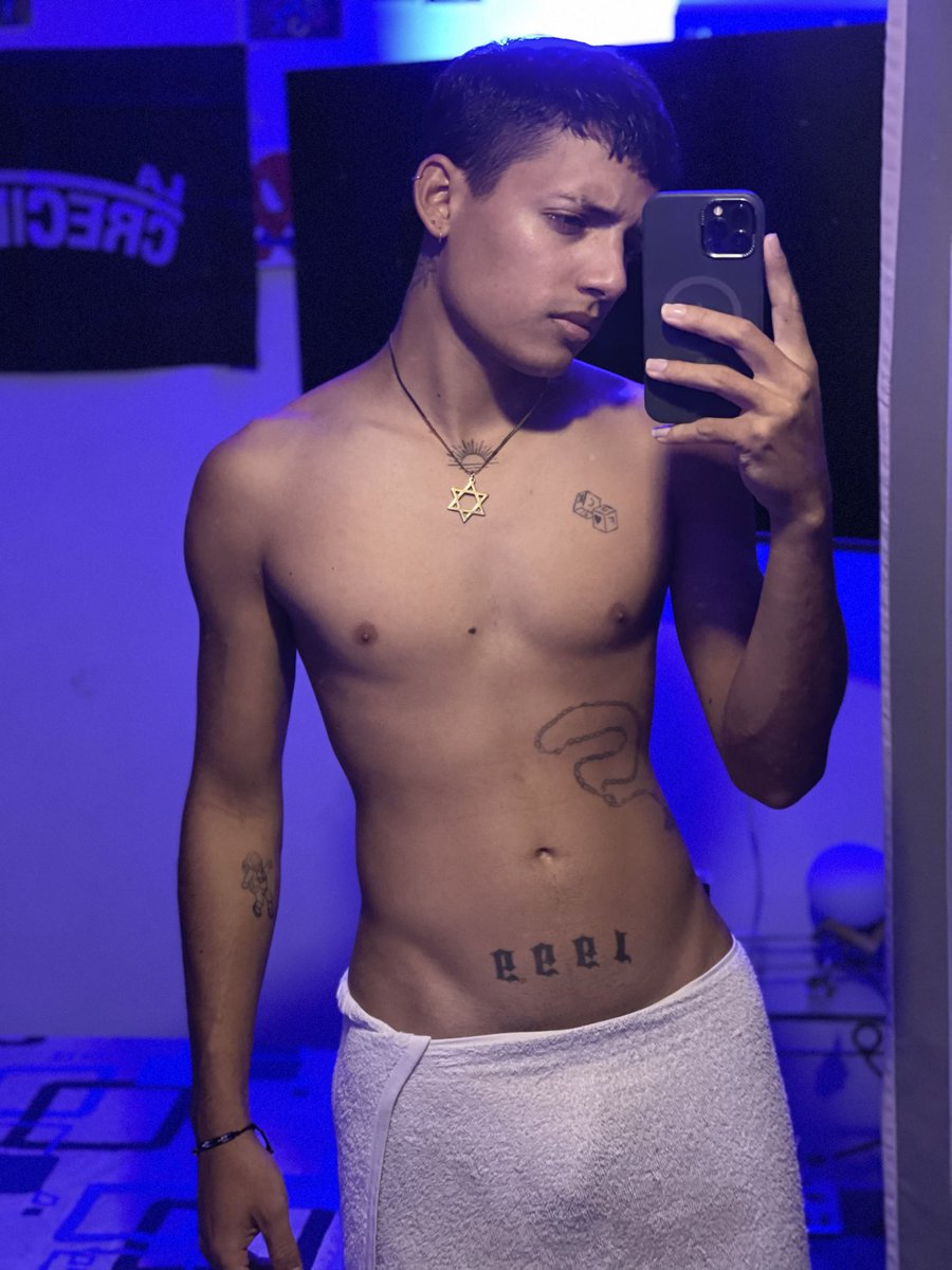 GarayDavid13's tweet photo. El Gym está haciendo efecto 😈 https://t.co/Bc3cXf8URX