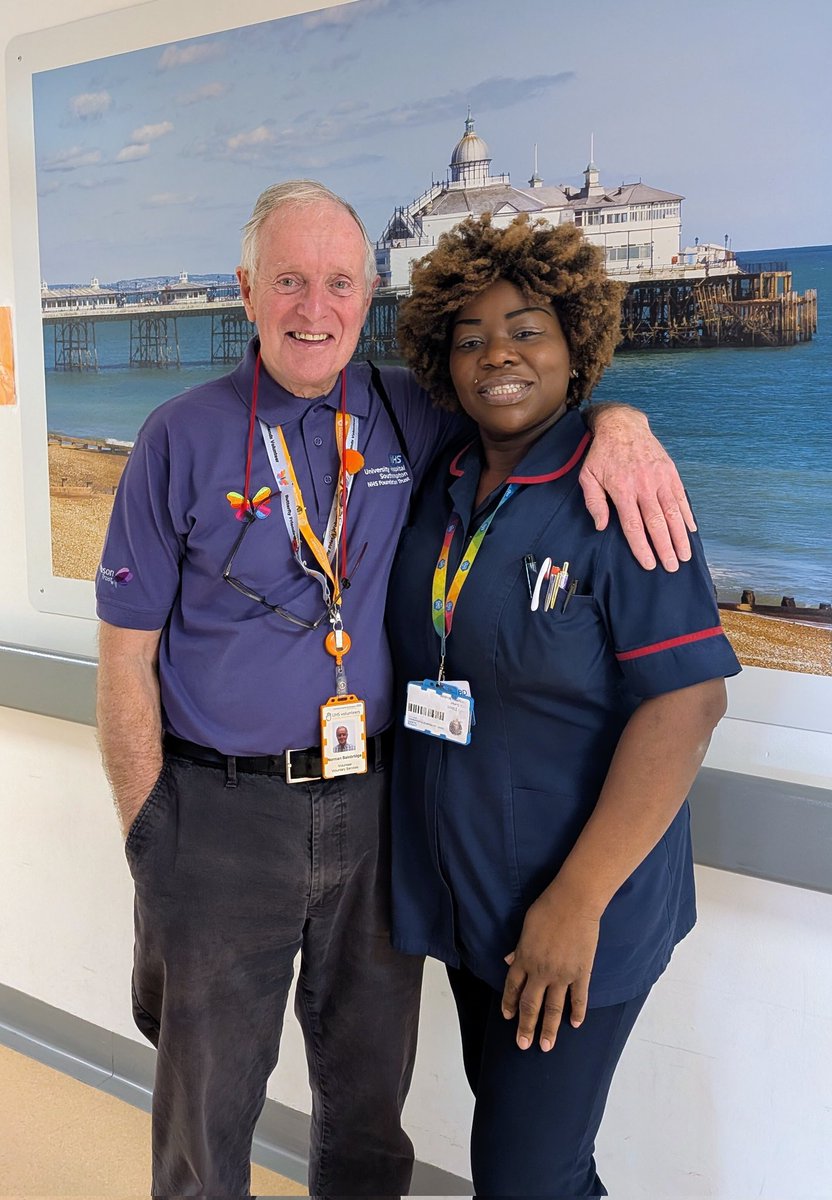Just one of the perks of my role! This is Linda Elliott. I want you to think of a bottle of Champagne, shaken vigorously, then opened with a bang! That’s Linda🤩