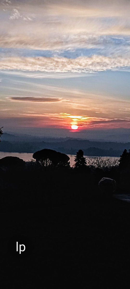 LauraPapa18's tweet image. The most beautiful hour 
🩷♥️🩷♥️🩷♥️🩷♥️🩷