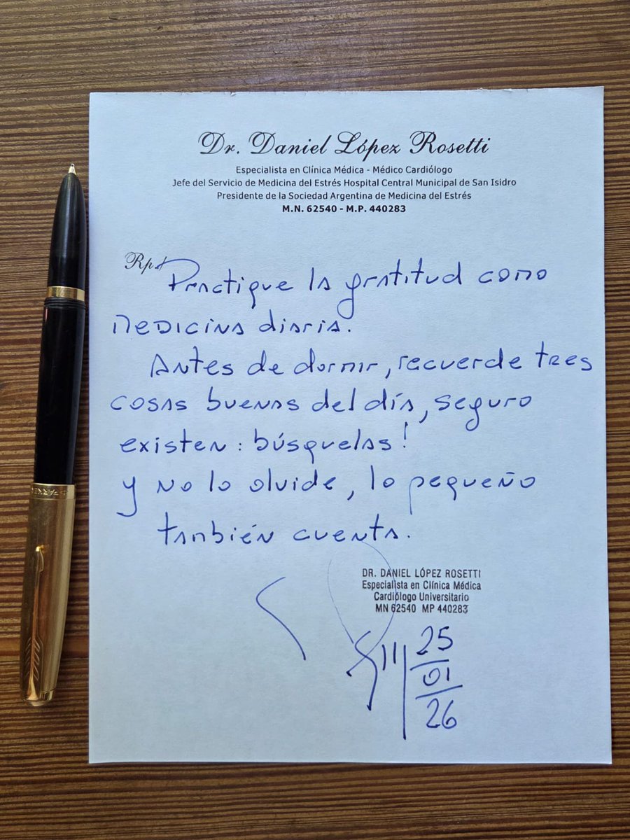 Muchas veces buscamos soluciones complejas, y el bienestar empieza por algo muy simple: cambiar el foco. Al final del día, detenerse un momento y reconocer lo que sí estuvo bien ordena la mente, baja el estrés y mejora la forma en que descansamos.

En mi libro "Recetas para vivir