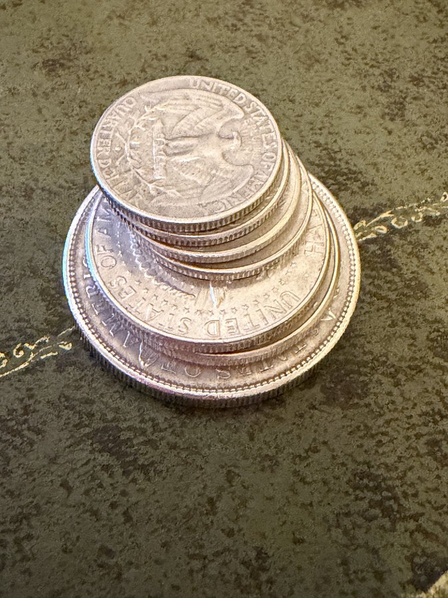 maneco64 tweet media