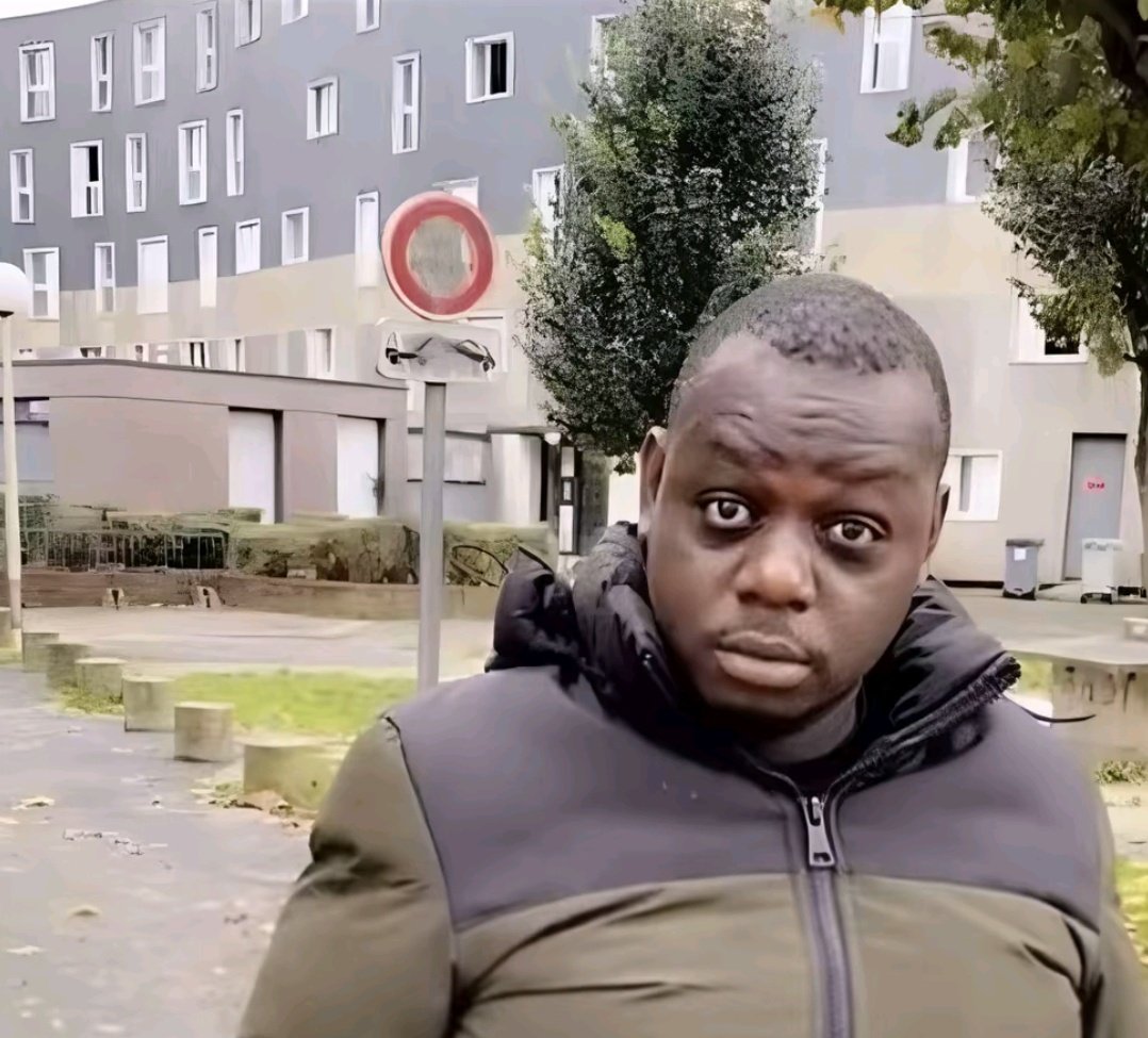 ShoujiPTDR's tweet image. Ya skyrock qui a appelé ma daronne pour lui demander sa radio pref elle a répondu radio hlib