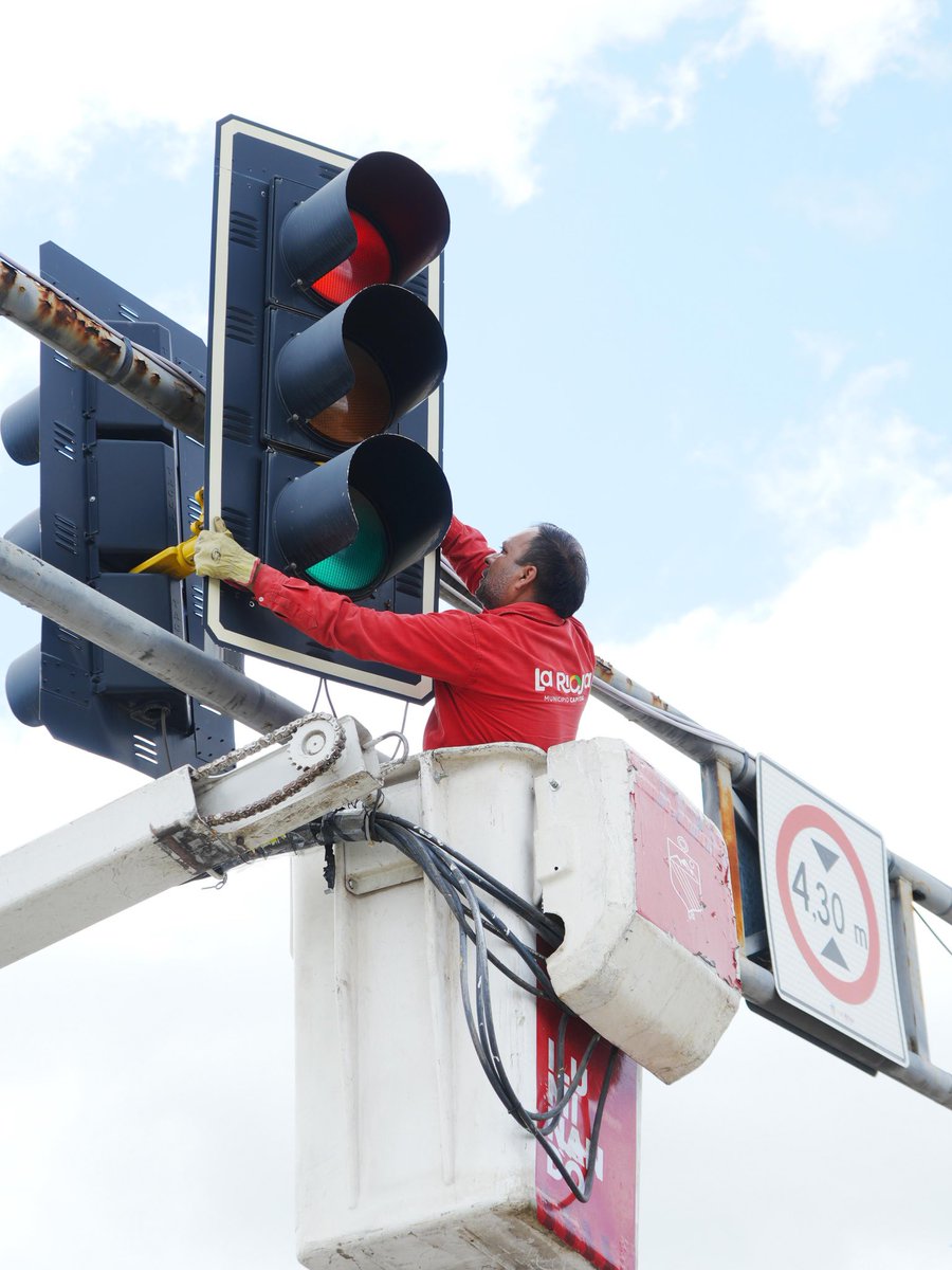 REACONDICIONAMOS y RECUPERAMOS
Semáforos de nuestra ciudad…