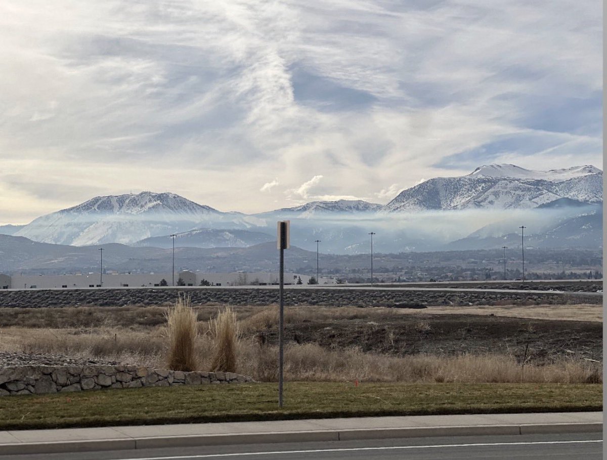 rennersource's tweet image. Thank you for the Control burn 🔥 

#truckee_meadows_firefighters