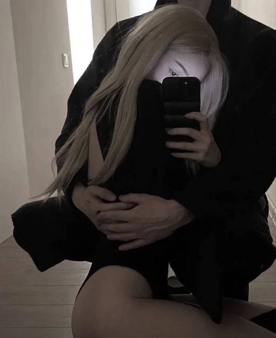 loverp1cs's tweet image. Mood rn