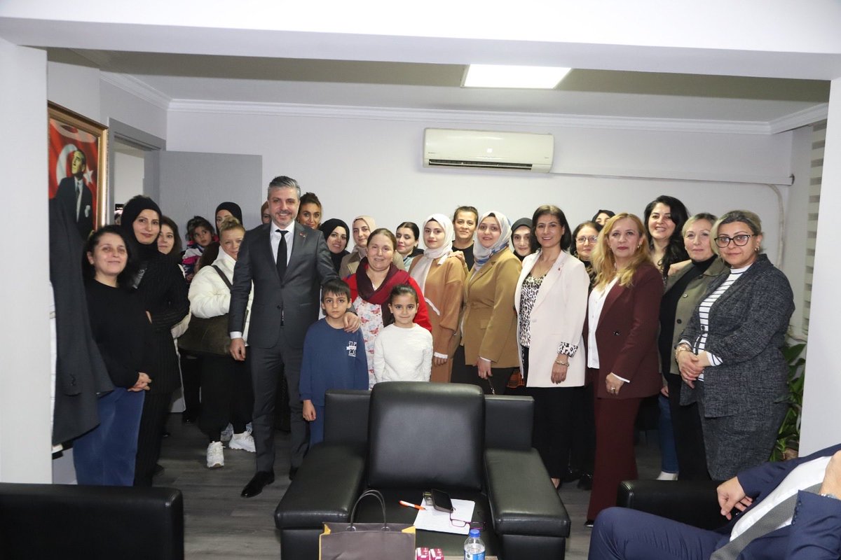 #ilçedanışmameclisi 

<a href="/akpartiizmir/">AK Parti İzmir</a> 
<a href="/Bilalsaygili/">Bilal Saygılı</a> 
<a href="/avaydinkayacan/">Halit Aydın Kayacan</a> 
<a href="/ozlmbarn/">Özlem BARAN</a> 
<a href="/akkadinbalcova/">AK Kadın Balçova</a> 
<a href="/akgencbalcovaa/">AK Gençlik Balçova</a>