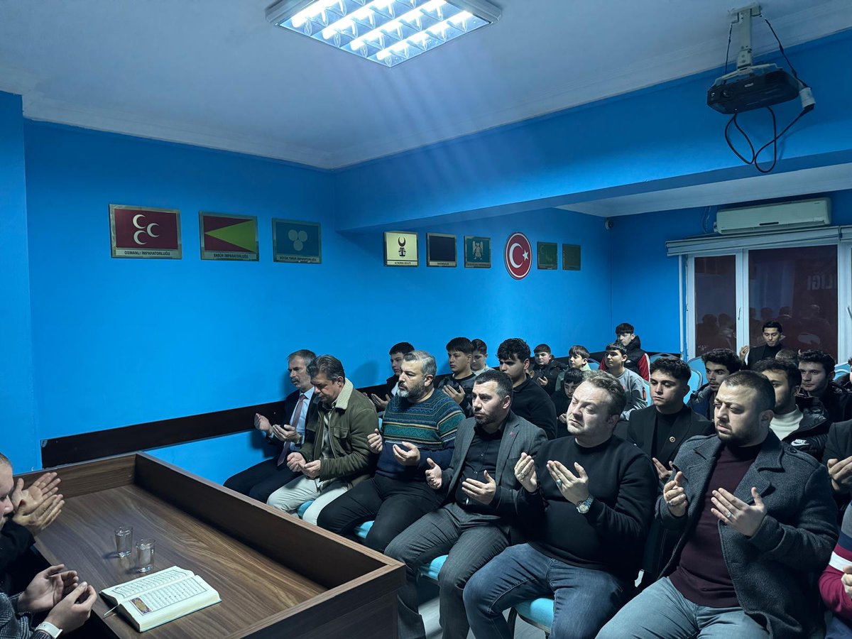 Ülkü Ocakları Amasya İl Başkanlığı Üniversite Birimi Olarak;
Düzenlemiş olduğumuz cümle şehitlerimizin ve gelmiş geçmişlerimizin ruhları için Kur’an-ı Kerim tilaveti gerçekleştirdik. 
Allah kabul eylesin İnşallah. 
<a href="/ayyildirim1/">Ahmet Yiğit Yıldırım</a>
<a href="/hberkeozdemir/">Hüseyin Berke Özdemir</a>
<a href="/omersnky05/">Ömer Sonkaya</a>
<a href="/Beratyigit46/">Berat Yiğit</a>