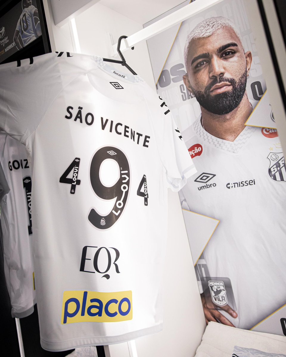 SantosFC's tweet photo. Mais imagens do #MantoSagrado pra hoje! 🐳 https://t.co/0Op5KlGHwP