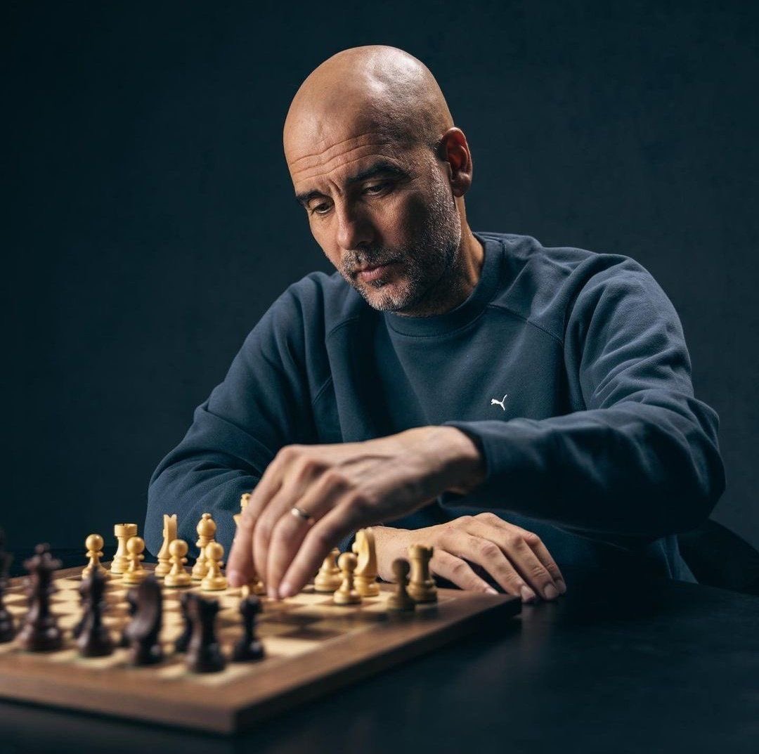 SxrgioSZN's tweet image. First team to win 100 points 
First team to win a domestic quadruple 
First team to win four PL titles in a row 

AND a treble 

Show some respect.