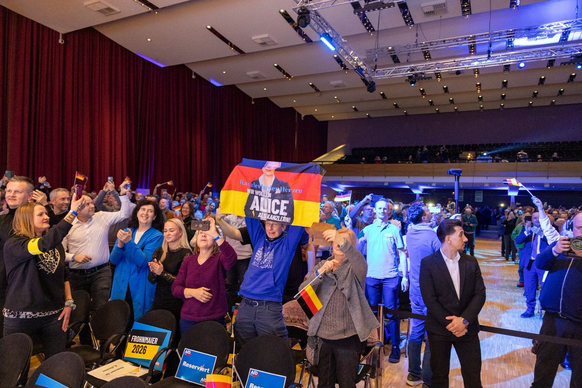 Volle Halle beim Wahlkampfauftakt der AfD Baden-Württemberg mit <a href="/Frohnmaier_AfD/">Markus Frohnmaier</a> - vielen Dank nach Heilbronn!