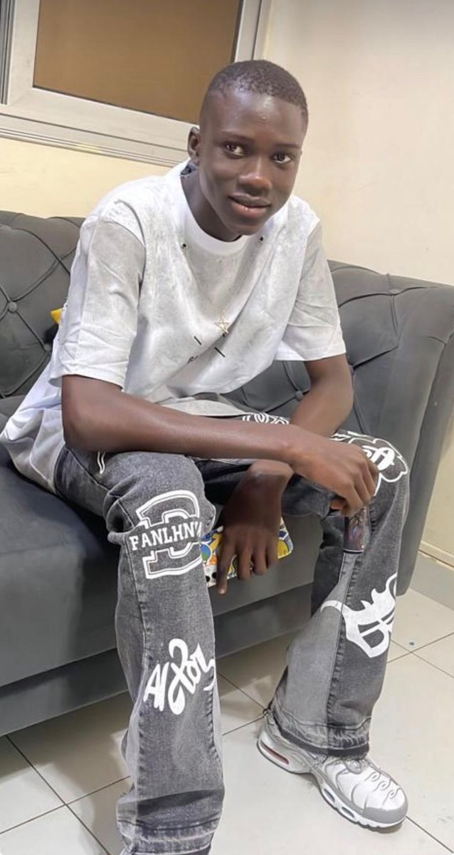 Bachir_KMB's tweet image. J’ai besoin de vos RT depuis dimanche na pas de ses nouvelles aidez-nous à le retrouver s’il vous plaît 
Il sappelle Makha Mbengue Gueule Tapee Rue 53 x 62

785915850