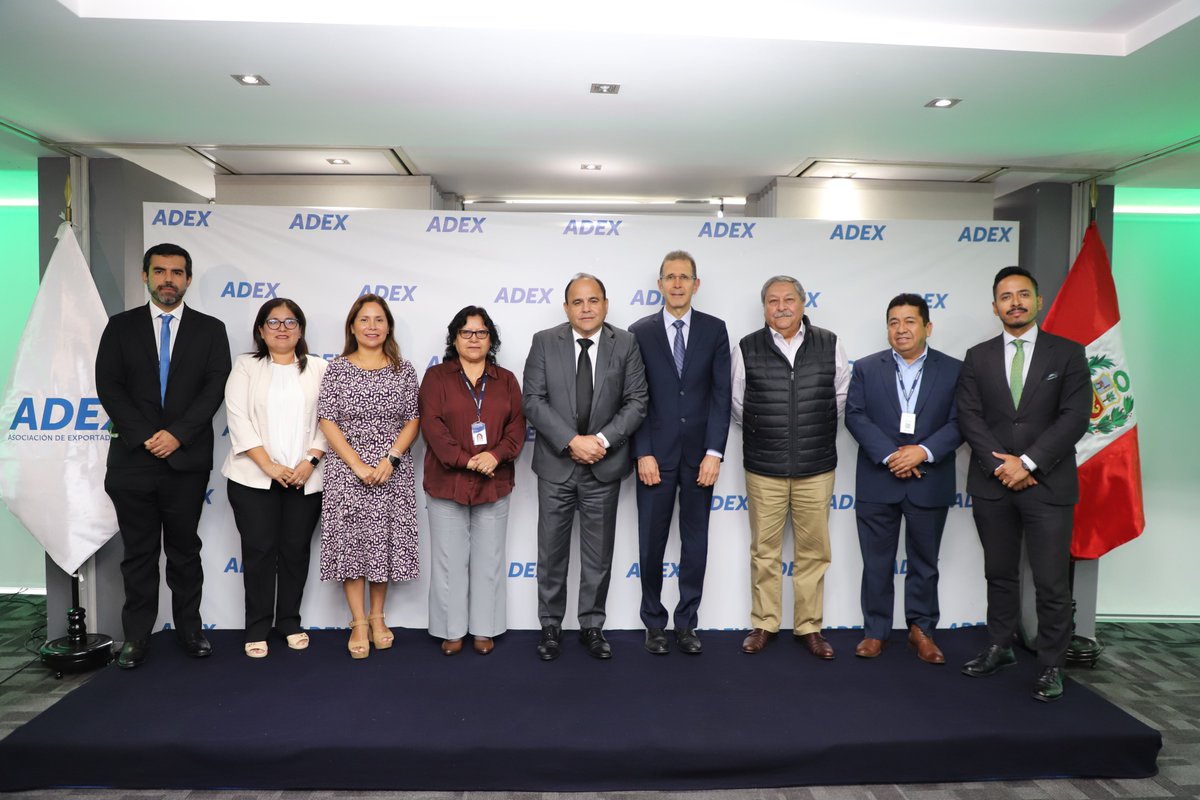 Participaron: Rafael del Campo, vicepresidente de ADEX; Mónica Salazar,  gerente general de Agrícola y Ganadera Chavín de Huántar; Erick Aponte,  consejero Económico Comercial del Perú en la región ASEAN; y Claudia Solano,