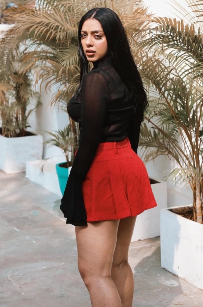 fapper of actress tweet media