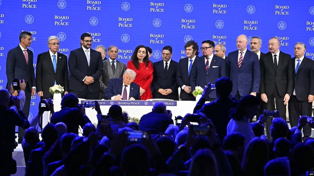 EpiroteReport's tweet photo. The following countries de-facto recognized Kosovo 🇽🇰 after signing together the Declaration for the Board of Peace: 

Belarus 🇧🇾 
Armenia 🇦🇲 
Azerbaijan 🇦🇿 
Indonesia 🇮🇩 
Kazakhstan 🇰🇿 
Argentina 🇦🇷 
Paraguay 🇵🇾 
Uzbekistan 🇺🇿 
Mongolia 🇲🇳 
Morocco 🇲🇦 https://t.co/caqHPZclrr