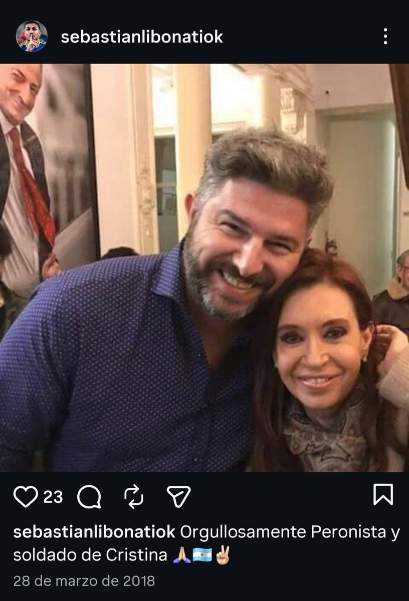 mauridiosmacri's tweet image. Bosteros, les traigo una linda historia:

El Riquelmismo no nos deja de sorprender. Acabamos de corroborar que Sebastian Libonati, quien insulta a todos los que no piensan como él y que además tiene un programa de streaming llamado "BOCA ES ROMÁN", no sólo es fanático…