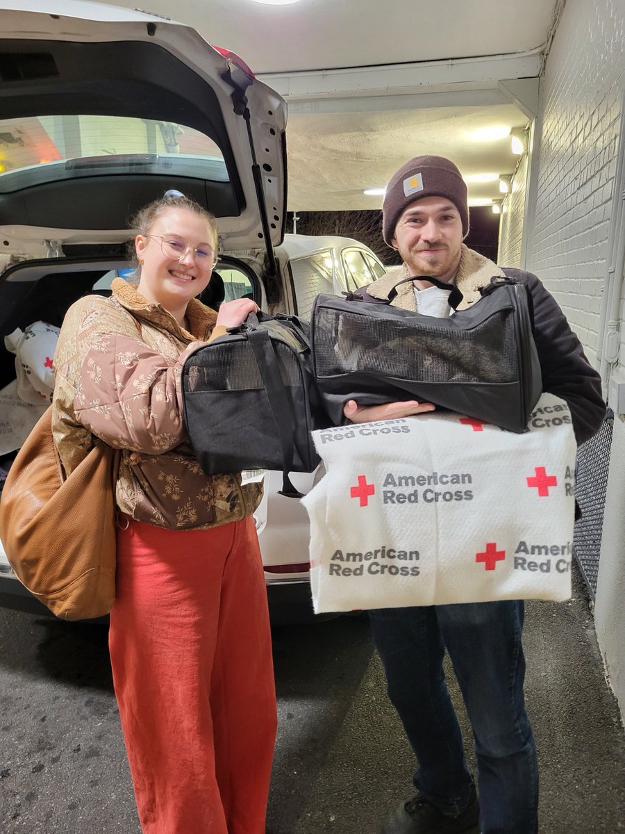 RedCross's tweet image. Emily Trage and Aidan Samwick had just started building their life together in East Harlem, settling into their new place with their two kittens, Fish and Chips, when everything changed.

Aidan, who often sleeps during the day after working the overnight shift, woke up to…