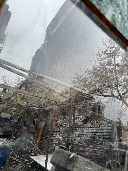 RedCross's tweet image. Emily Trage and Aidan Samwick had just started building their life together in East Harlem, settling into their new place with their two kittens, Fish and Chips, when everything changed.

Aidan, who often sleeps during the day after working the overnight shift, woke up to…