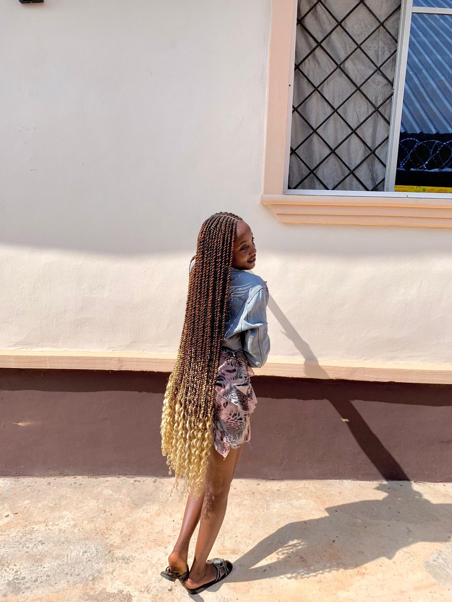 It's not about who's real to your face. it's about who stays loyal behind your back.✌️💝