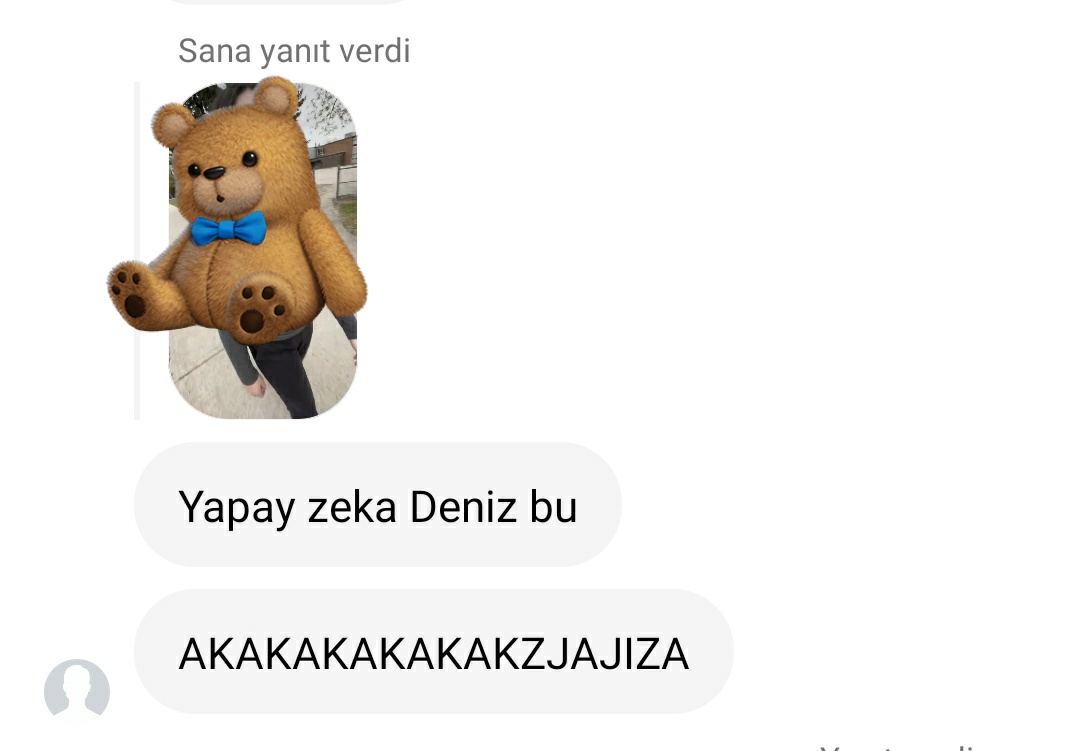 arvelespluss's tweet photo. Artik hangisi gercek hangisi ai bilmiyorum 😭 https://t.co/vwkp3J1kdW