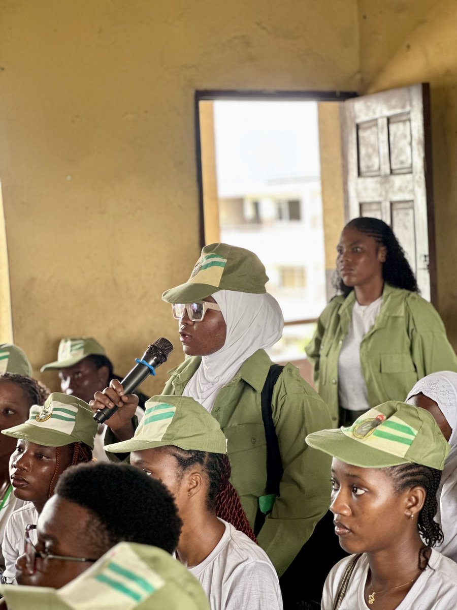 Dl4AllCds_Lagos's tweet image. A New batch in the building 🤝
Last week’s CDS meeting marked our first gathering of the year as we welcomed Batch C1 and took time to properly address fieldwork questions with the help of our coordinators and Excos.
Ready to learn, serve, and make impact
#dl4all #dl4allcdslagos