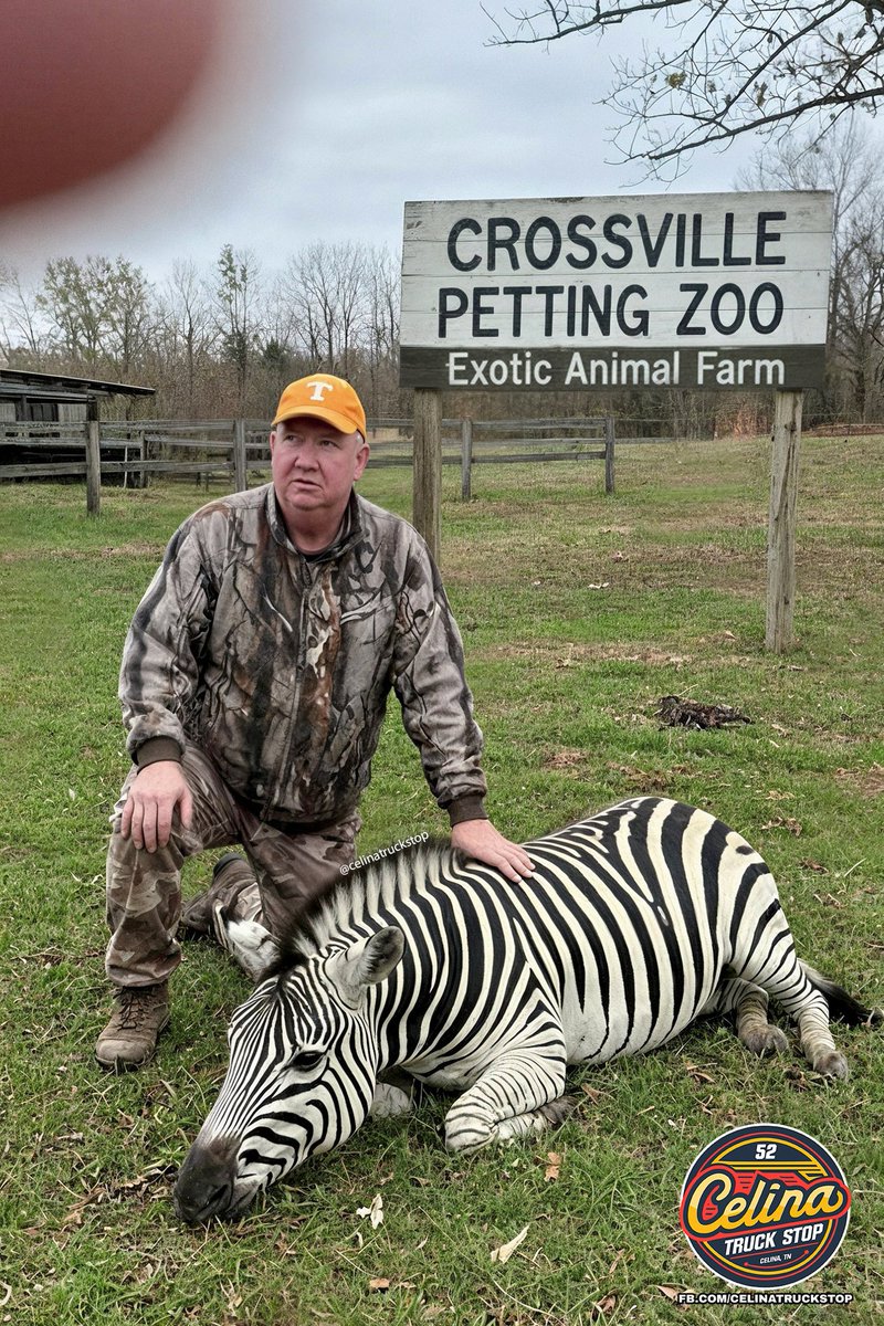 Celina 52 Truck Stop tweet media