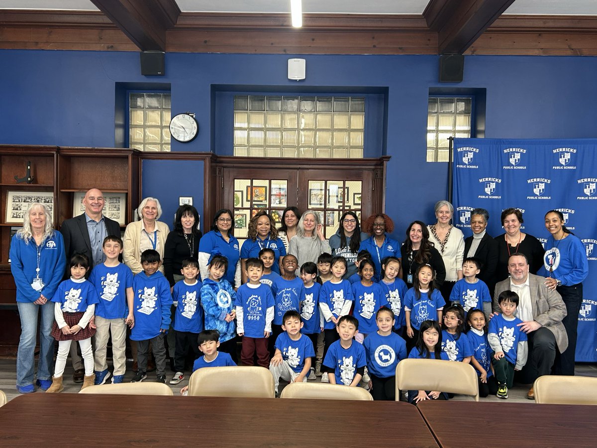 Angela Martinez tweet media