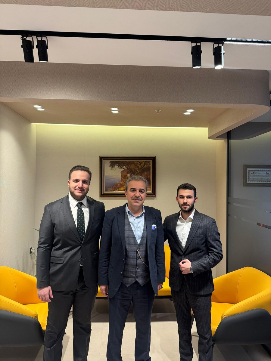 Küçük oğlum Yusuf Vefa Sevgili,
Arkadaşı Felat Sağır ile birlikte  
Ankara Çukurambar’da bulunan CUBES ANKARA’daki açmış oldukları Hukuk Bürosu’nda kendilerini ziyaret ettim..
Hak yolunda,adaletli bir yaşam dileği ile muvaffakiyetler dilerim.
<a href="/yusuf_svgl/">Av. YUSUF VEFA SEVGİLİ</a>