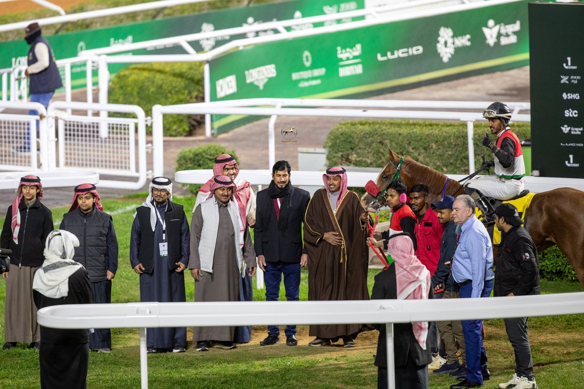 موجز الفروسية tweet media