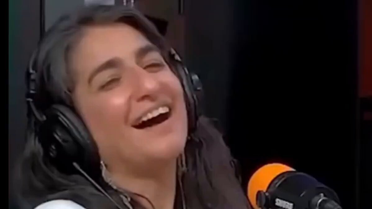 AlmostAlejandro's tweet image. Usa la campera abajo del saco