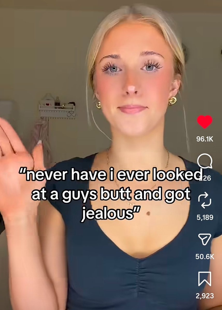 Fixon_ree's tweet image. Yeah no, Mingi is seeing this.