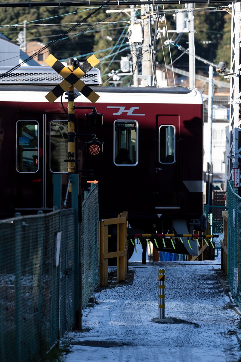 おぉ、これは昨年と比較した大変分かりやすい画像ですね！ 最強寒波